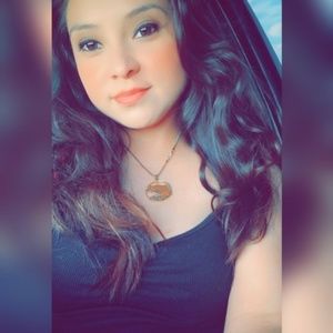 Meet your Posher, Bretta